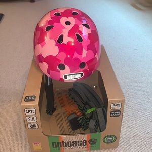 NWOT Nutcase S-M hearts bike helmet